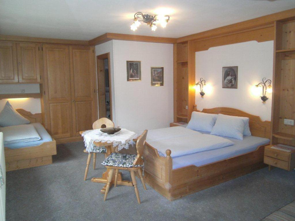 Gastehaus Rieser Hotel Ried im Zillertal Room photo